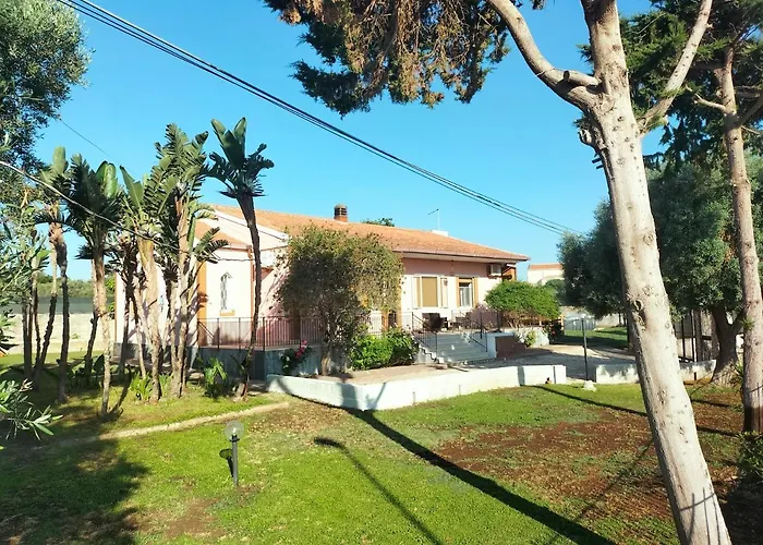 Villa La Casa di Ludovica, Punta della Mola Syracuse